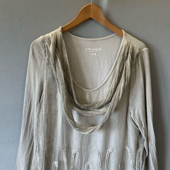 🎉5 for $45🎉Soft Surrounding Top Blouse Shirt Size M Gray - Picture 3 of 6